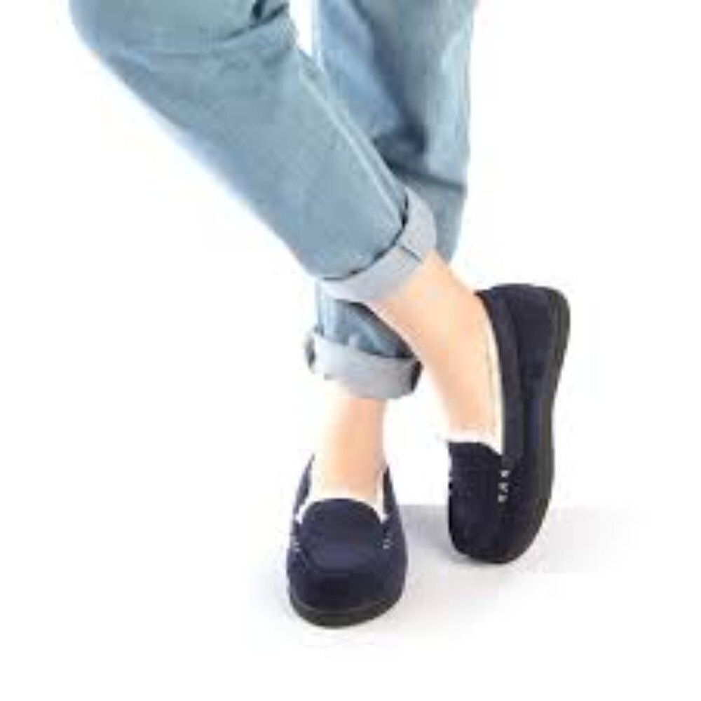 UGG Ansley Women Shoes Size 4